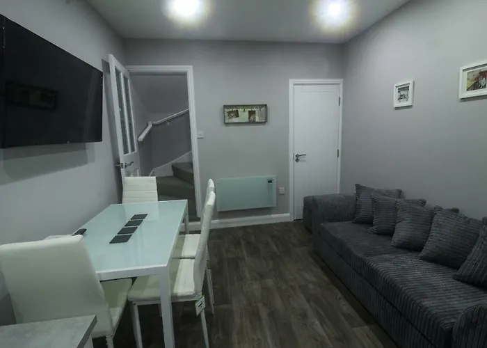 159 Smart Apartments