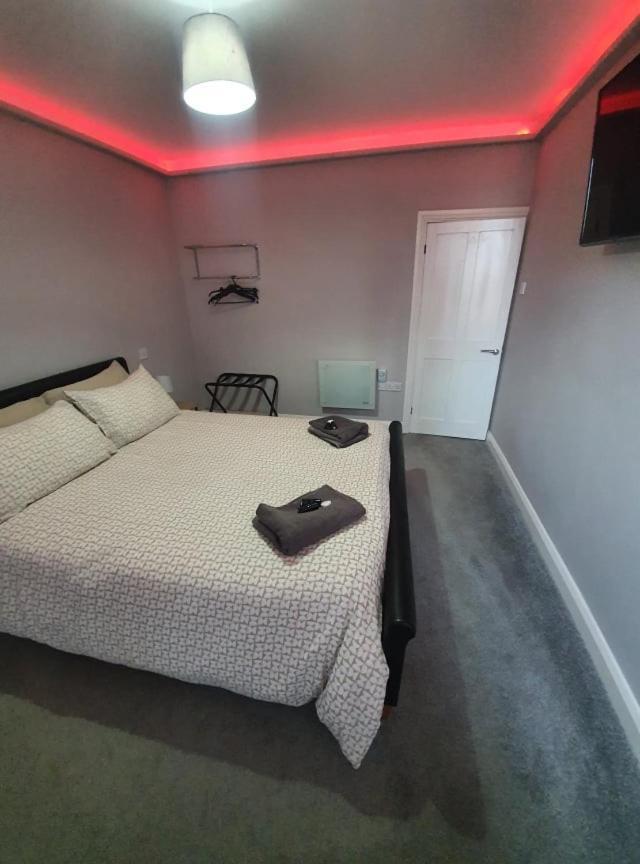 159 Smart Apartment *