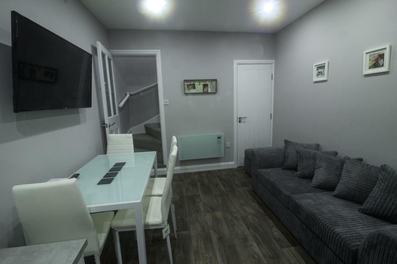 159 Smart Apartment