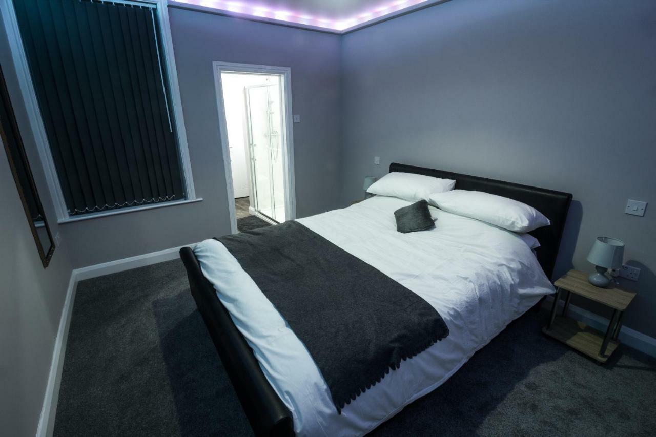 159 Smart Apartment *